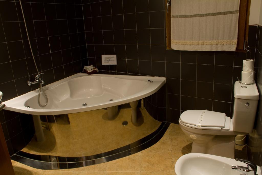 A. G. Porcillan Hotel 2*